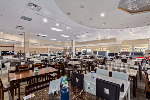 Bedroom Furniture Store «Furniture & Mattress World», reviews and photos, 4020 E Thomas Rd, Phoenix, AZ 85018, USA