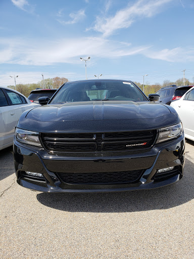 Car Dealer «Elmwood Chrysler Dodge Jeep Ram», reviews and photos, 625 Taunton Ave, East Providence, RI 02914, USA