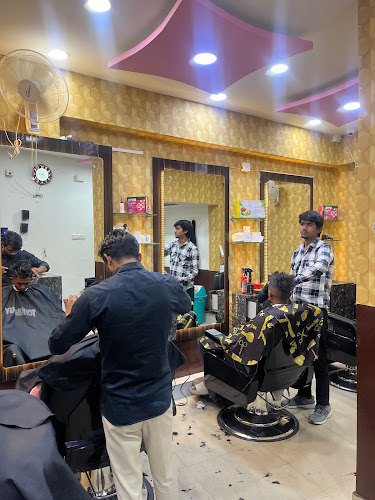 Hollywood Men'S Salon Bengaluru
