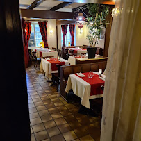 Atmosphère du Restaurant de spécialités alsaciennes La Petite Alsace à Strasbourg - n°1