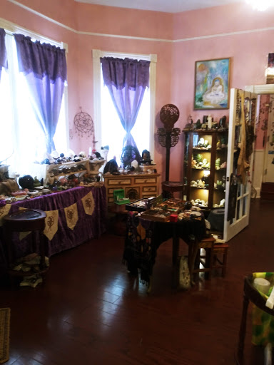 Metaphysical Supply Store «Soul Essentials», reviews and photos, 805 E Fort King St, Ocala, FL 34471, USA