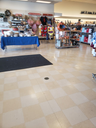 Department Store «Marshalls», reviews and photos, 300 Broadview Village Square, Broadview, IL 60153, USA