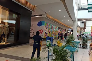 mall plaza Calima C. C. image