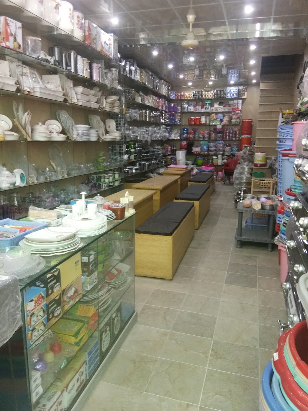 Hassan krakri store kunjah