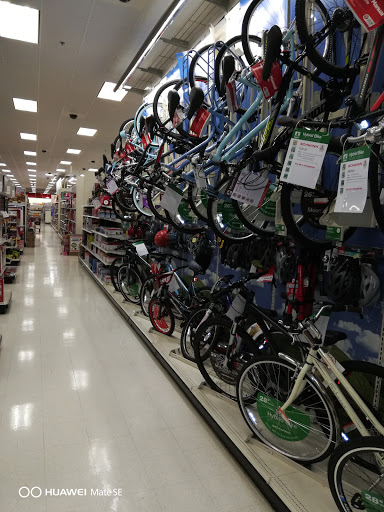 Department Store «Target», reviews and photos, 3050 N Lewis Ave, Waukegan, IL 60087, USA