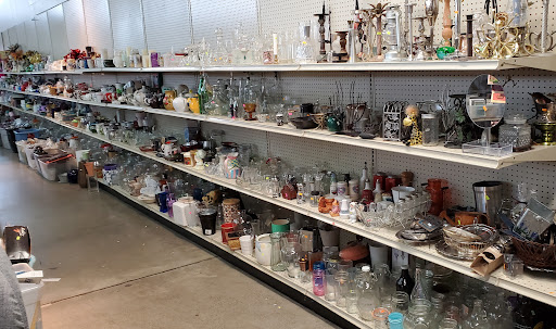 Thrift Store «St. Vincent de Paul», reviews and photos, 575 Rainier Ave N, Renton, WA 98057, USA