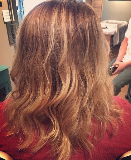 Beauty Salon «Serendipity beauty salon», reviews and photos, 553 NW U.S. 101, Lincoln City, OR 97367, USA