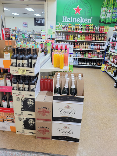 Grocery Store «Miles Supermarket», reviews and photos, 4127 E 131st St, Cleveland, OH 44105, USA