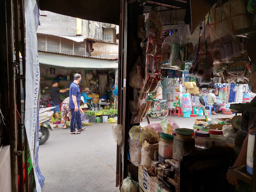 Chợ ga - Trần khắc chân - Phú Nhuận