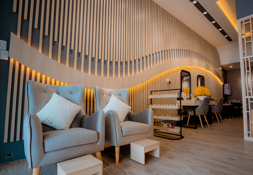 Af1qipo1uffb7mvv3zfdaktbr3pc6dgtxzyiyuxfnkli