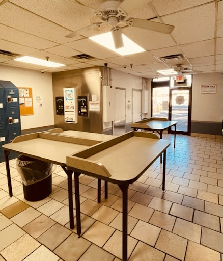 Laundromat «The Clean Spin 24 Hour Laundromat», reviews and photos, 960 W University Dr #117, Tempe, AZ 85281, USA