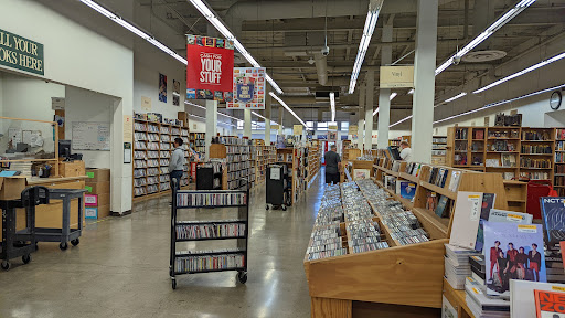 Book Store «Half Price Books», reviews and photos, 39152 Fremont Hub, Fremont, CA 94538, USA