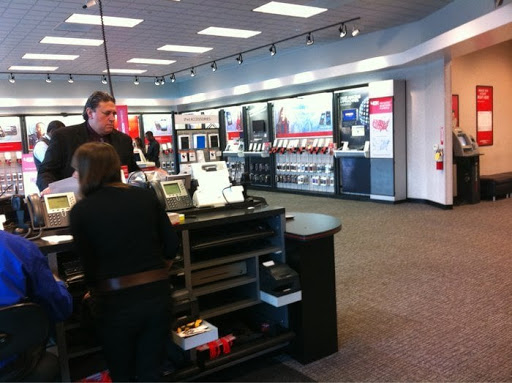 Cell Phone Store «Verizon», reviews and photos, 13455 Washington Blvd, Marina Del Rey, CA 90292, USA