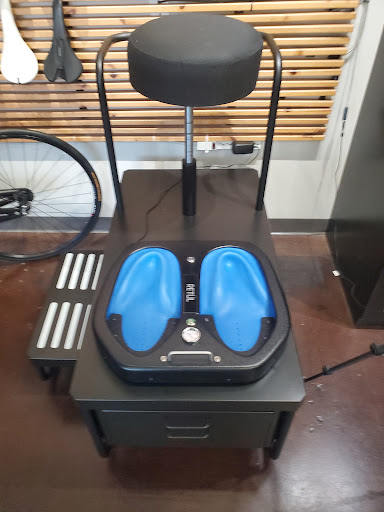 Bicycle Store «Bike Barn - West University», reviews and photos, 5339 Weslayan St, Houston, TX 77005, USA