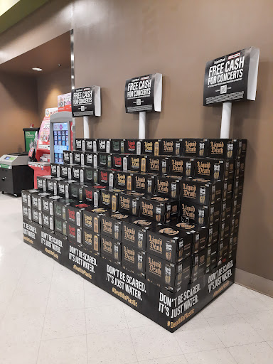 Shopping Mall «Winter Park Village», reviews and photos, 510 N Orlando Ave, Winter Park, FL 32789, USA