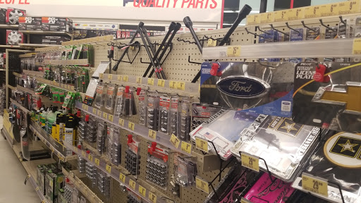 Auto Parts Store «Advance Auto Parts», reviews and photos, 1215 Main St, Hamilton, OH 45013, USA