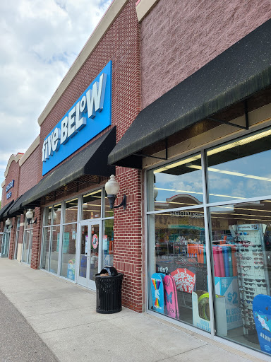 Variety Store «Five Below», reviews and photos, 19211 West Rd, Woodhaven, MI 48183, USA