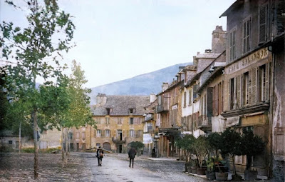café de la paix à St Geniez d'Olt et d'Aubrac