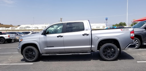 Used Car Dealer «FOX Toyota of El Paso», reviews and photos, 11165 Gateway Blvd W, El Paso, TX 79935, USA