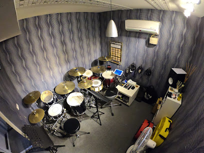 鬥陣鼓房 Fight Factory Drum Studio（預約制 By Reservations Only）