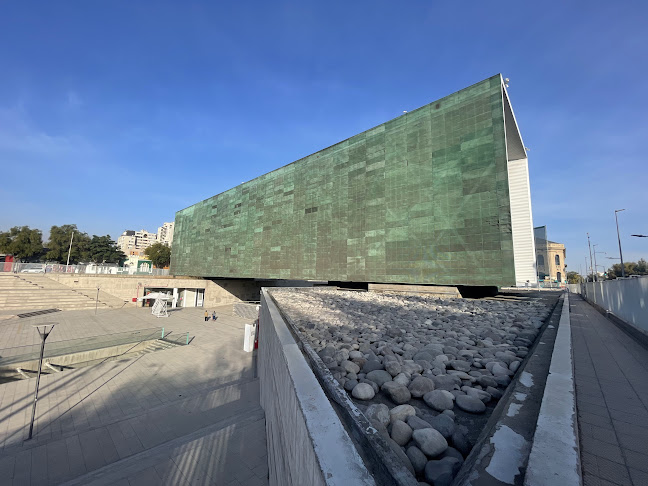 Museo de la Memoria y los Derechos Humanos - La Cruz