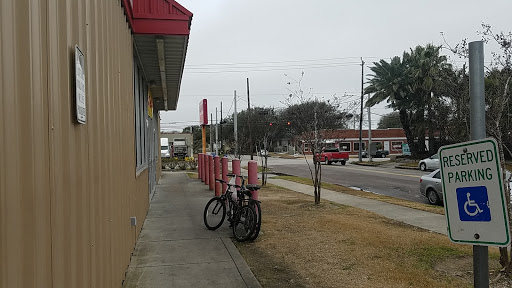 Dollar Store «FAMILY DOLLAR», reviews and photos, 2102 45th St, Galveston, TX 77551, USA