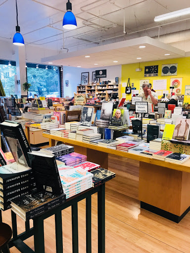 Book Store «Labyrinth Books», reviews and photos, 122 Nassau St, Princeton, NJ 08542, USA