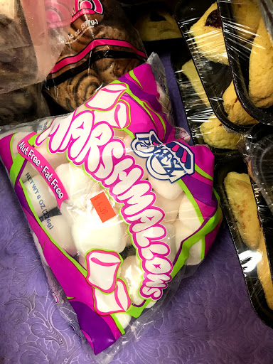 Shopping Mall «Central Plaza Shopping Center», reviews and photos, 2550 Central Park Ave, Yonkers, NY 10710, USA