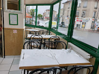 Atmosphère du Restaurant Le Progrès Café Bar Brasserie à Fontenay-sous-Bois - n°6