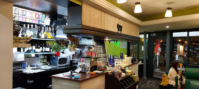 Comentarii opinii despre Le Mistral