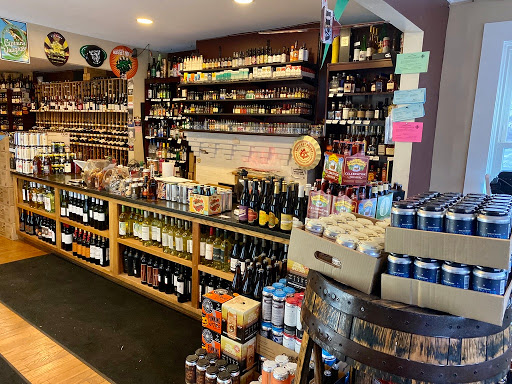 Beer Store «Harvest Wine & Spirits», reviews and photos, 842 Farmington Ave, West Hartford, CT 06119, USA