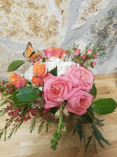 Florist «Plantiques Flowers by Brenda Fry», reviews and photos, 30131 Bulverde Ln, Bulverde, TX 78163, USA