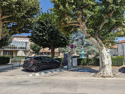 CPO Réseau EBORN Charging Station à Crest