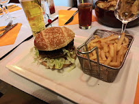 Hamburger du Restaurant français Le Relais Gascon montmartre paris18e - n°13