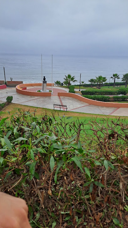 Barras Calistenia - VXH5+458, Unnamed Road, Miraflores 15074, Peru