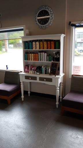 Beauty Salon «Tinas Hair Salon and Tanning», reviews and photos, 22726 44th Ave W, Mountlake Terrace, WA 98043, USA