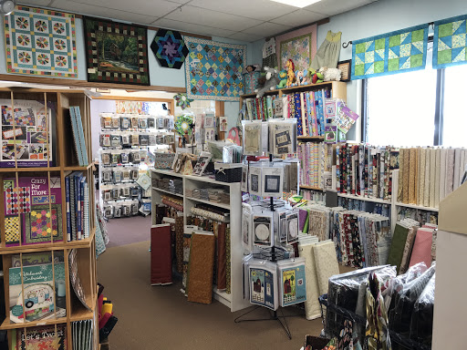 Quilt Shop «In Stitches Quilt & Fabric», reviews and photos, 4017 Conrad Weiser Pkwy, Womelsdorf, PA 19567, USA