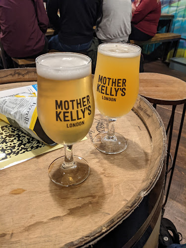 Reviews of Mother Kelly's in London - Pub