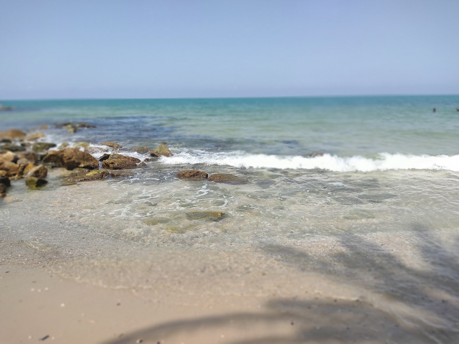 Fotografie cu Al-Arish Beach zonele de facilități
