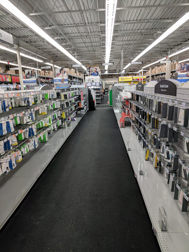 Office Supply Store «Staples», reviews and photos, 2601 Jackson Ave, Ann Arbor, MI 48103, USA