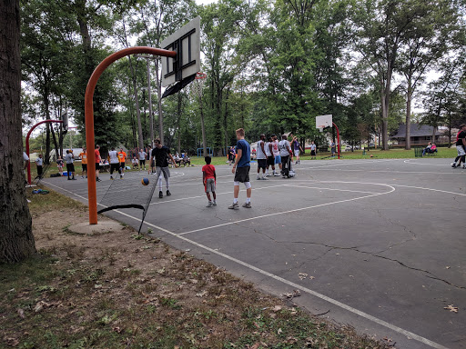 Park «Lions Park Lodge», reviews and photos, 641 Silver Lake Ave, Cuyahoga Falls, OH 44221, USA