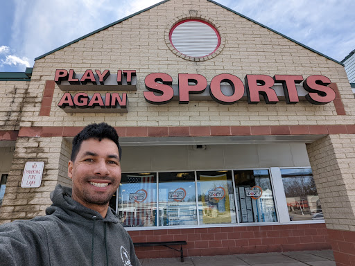 Sporting Goods Store «Play It Again Sports - Twinsburg, OH», reviews and photos, 8870 Darrow Rd, Twinsburg, OH 44087, USA