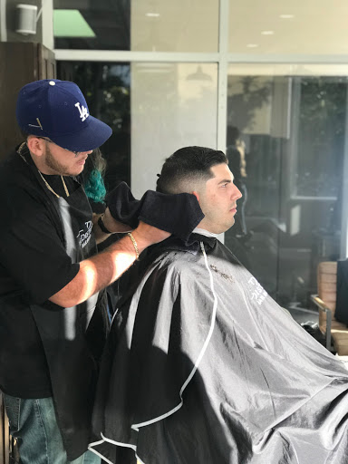 Barber Shop «The District Barbers», reviews and photos, 333 3rd St #201, San Francisco, CA 94107, USA