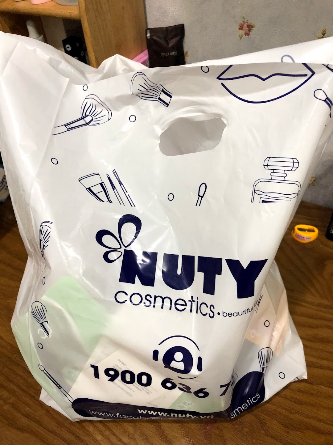 Nuty Cosmetics - Quận 9