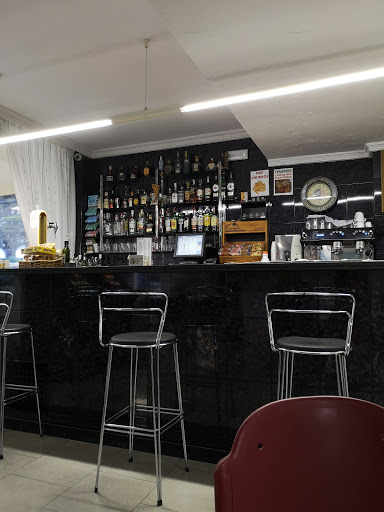 Cafeteria Aranda - Av. la Riviera, 76, 29620 Torremolinos, Málaga