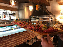 Atmosphère du Restaurant La Petite Cave di San Giovanni à Gémenos - n°11