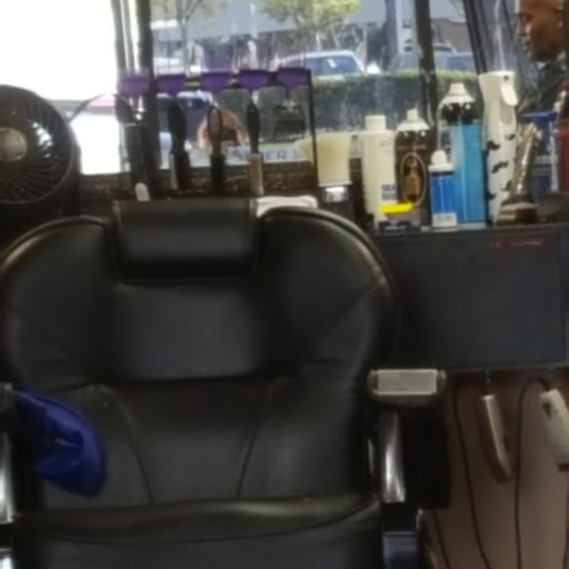 Barber Shop «Creations Salon & Barbershop», reviews and photos, 17779 Main St, Irvine, CA 92614, USA