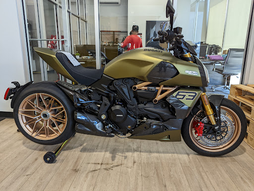 Motorcycle Dealer «Mountain Motorsports Roswell», reviews and photos, 1275 Upper Hembree Rd, Roswell, GA 30076, USA