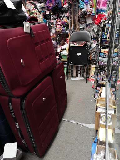 Toy Store «Toys & Bags Corp», reviews and photos, 2845 Steinway St, Astoria, NY 11103, USA