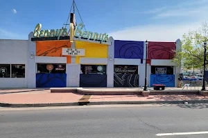 Benny's Restaurant & Lounge image